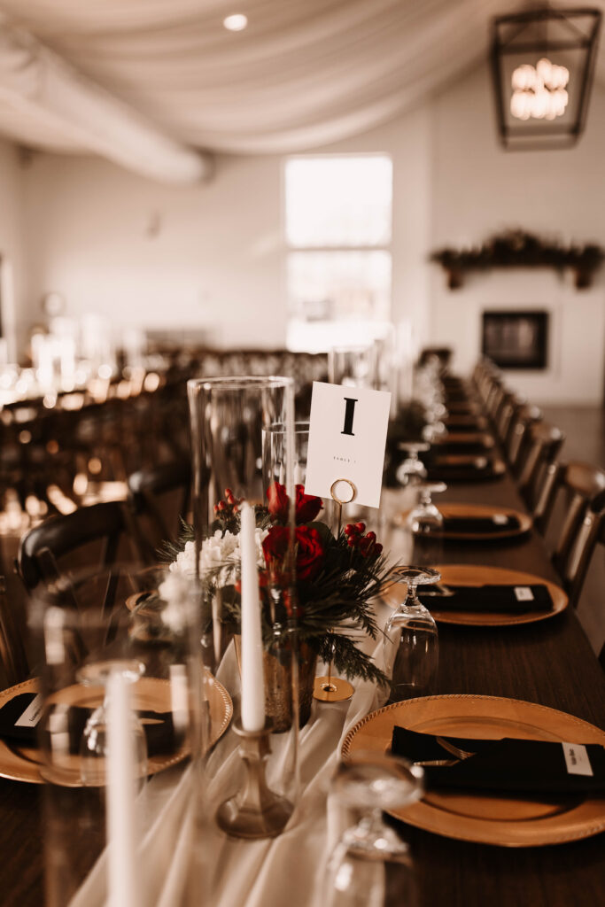 table decor for indoor iowa wedding