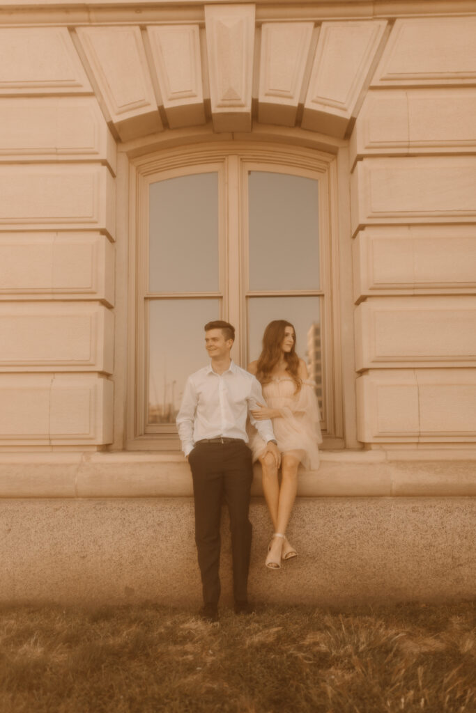 vintage inspired engagement photos in des moines